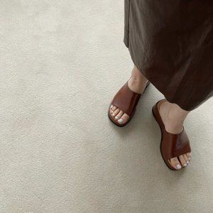 NWT Brown Platform Slides